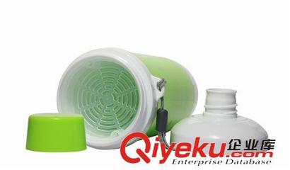 汕頭市國平鴻盛塑料制品廠 專業(yè)提供400ml廣告禮品保溫杯，密封防漏，品質(zhì)之選